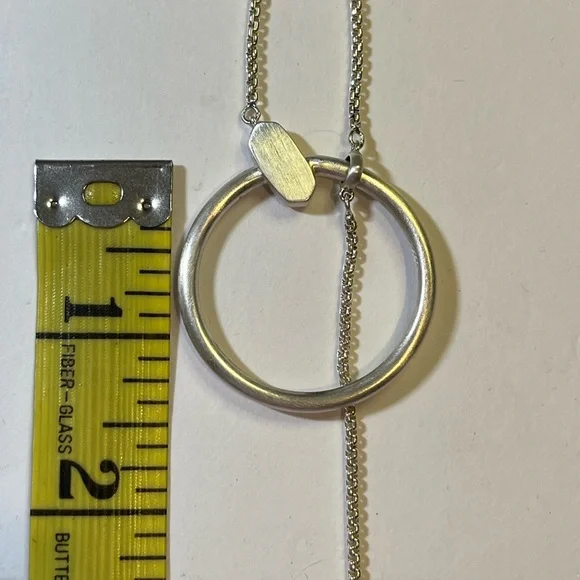 🎉HP🎉 NWOT: adjustable silver necklace with circle and long pendant - Picture 7 of 11